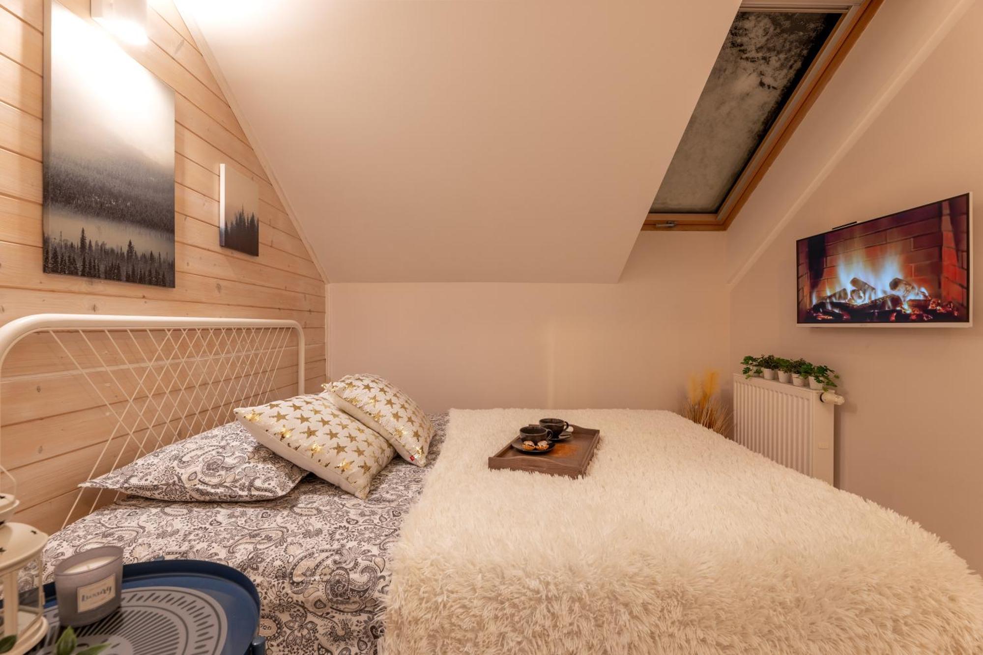 Apartament Kasztelan II Ustrzyki Dolne Ngoại thất bức ảnh
